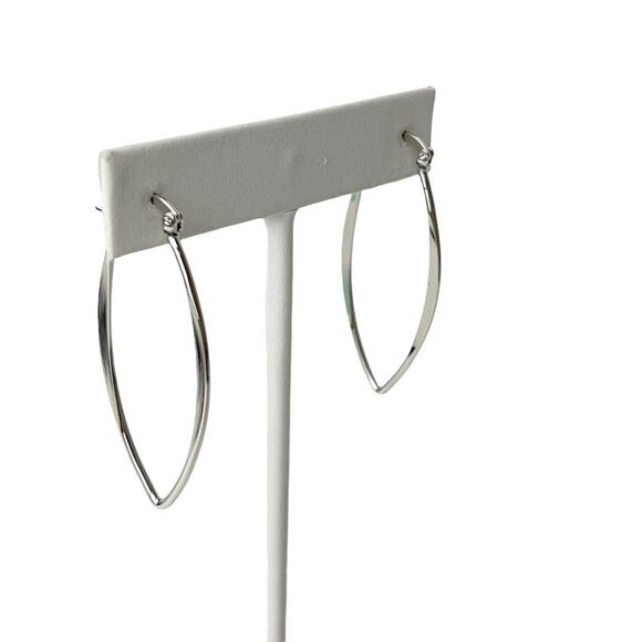 Earrings Secret Box New York White Gold Dipped Pointed Oval Drop Dangle Latch - Picture 9 of 12